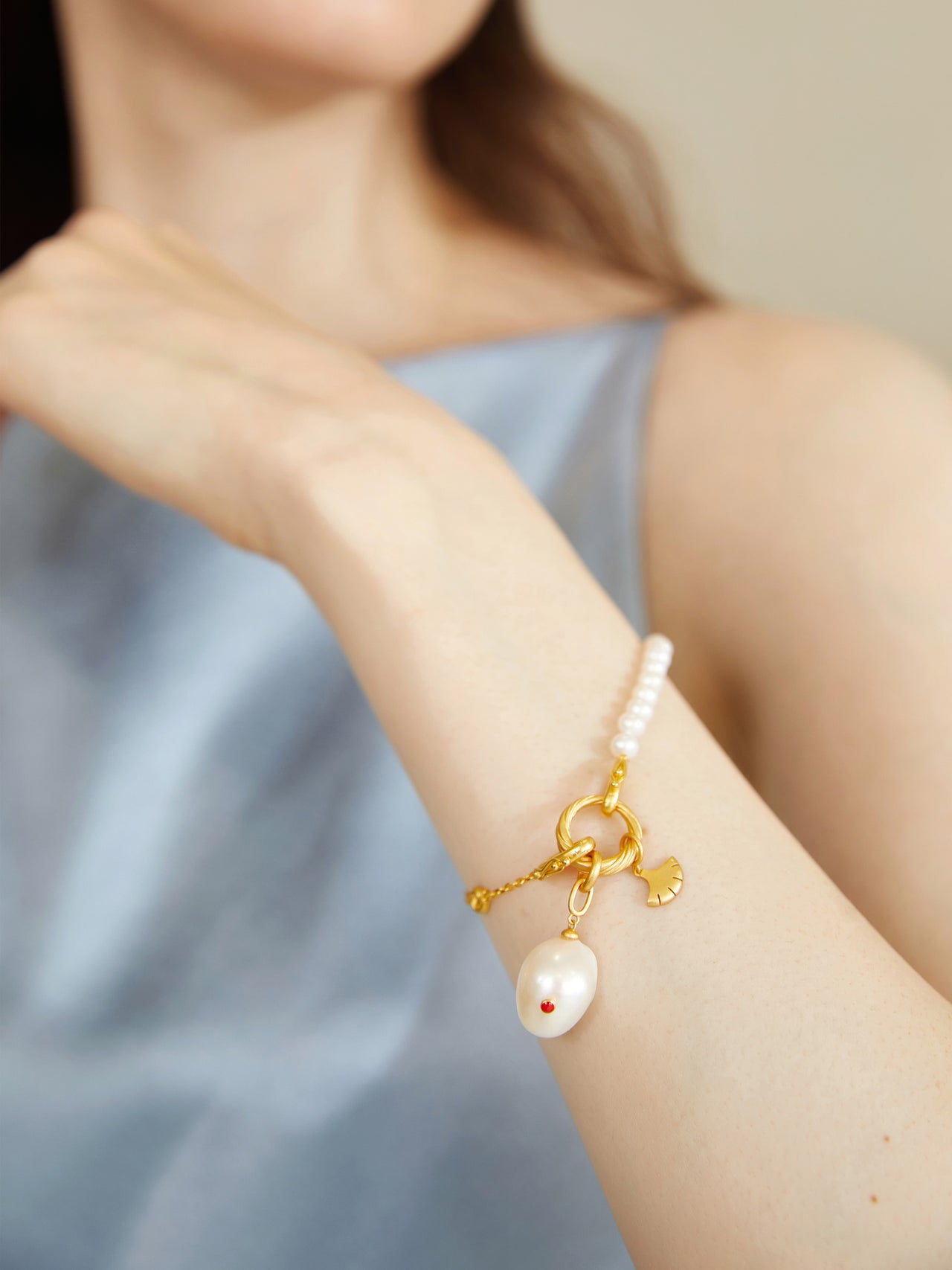 Asymmetrical Pearl Bracelet