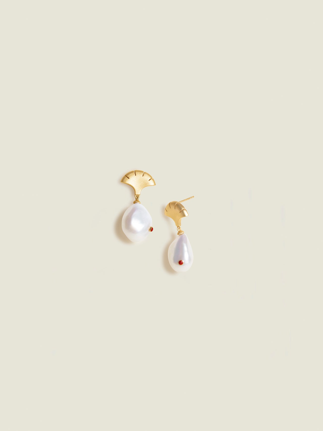 Ginkgo Pearl Earrings