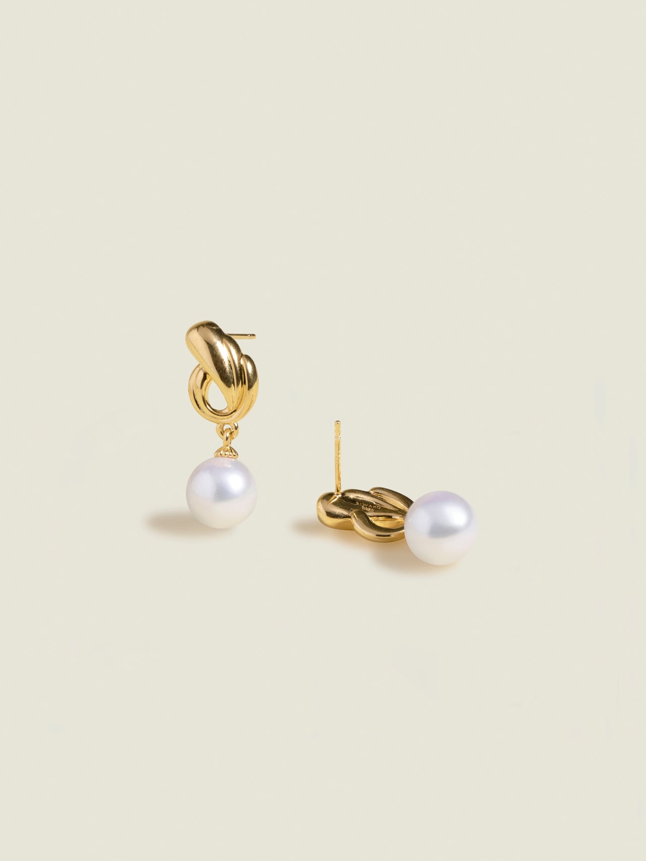 Swirl Pearl Earrings