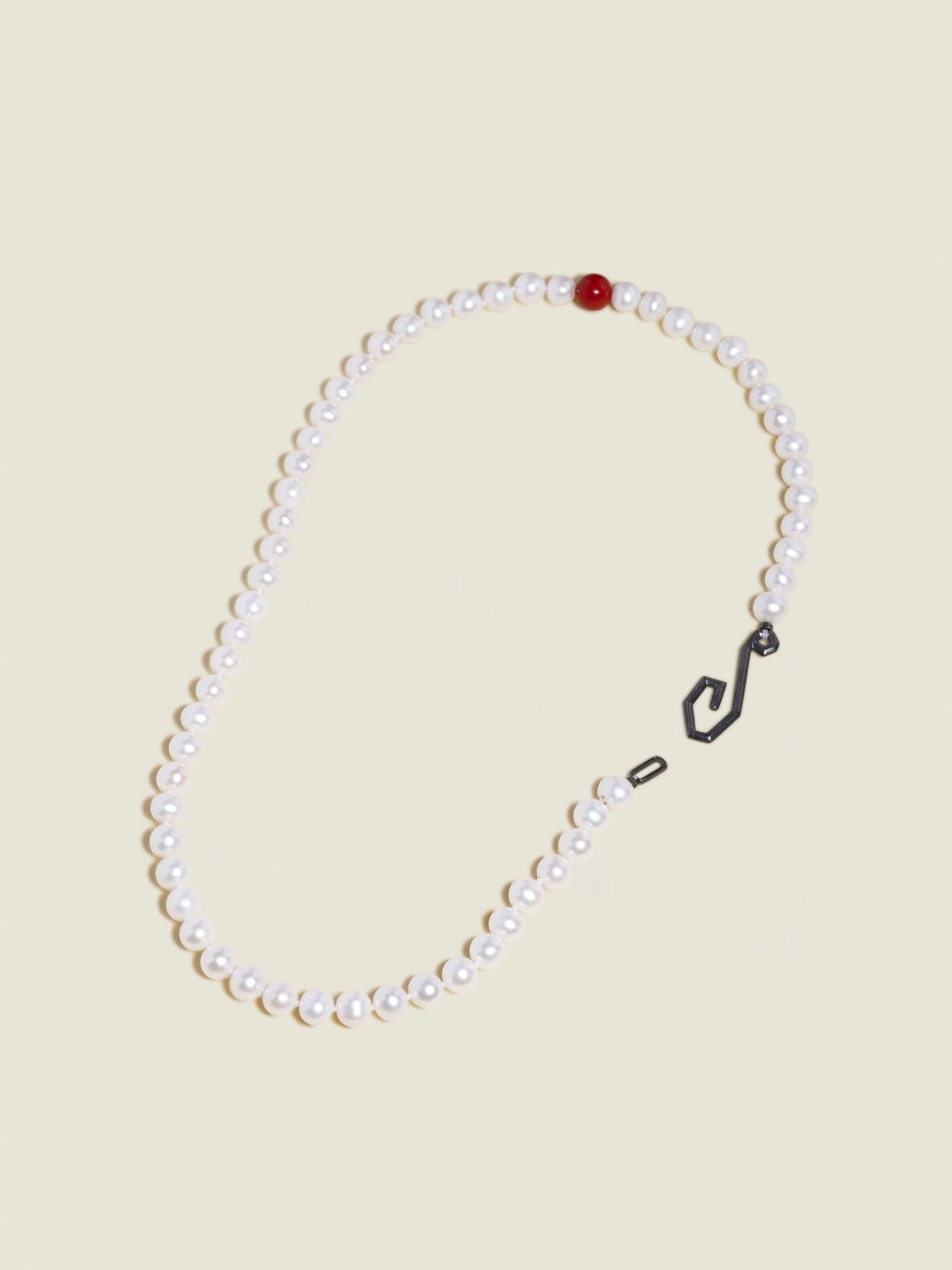 18 Inch Pearl Necklace — Black Silver Clasp