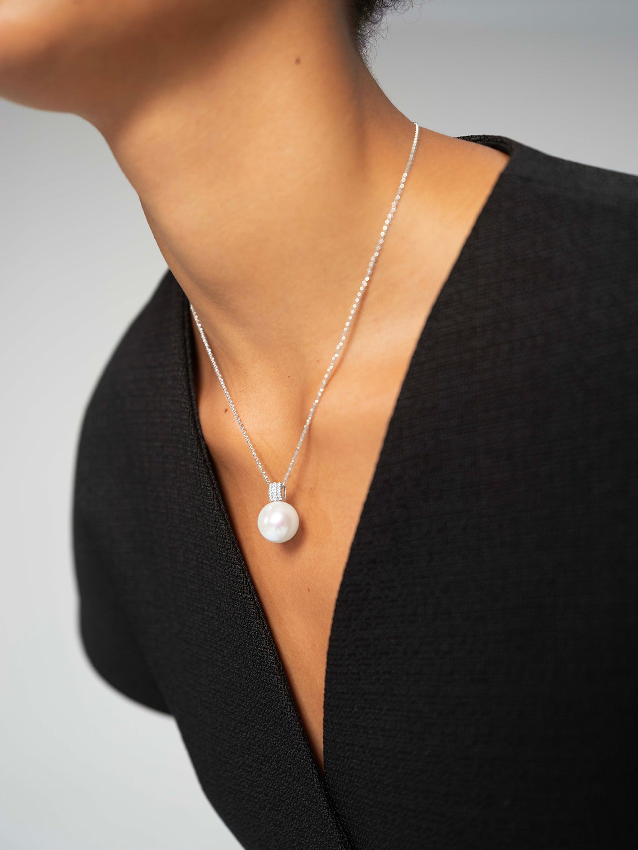 Luminous Pearl Pendant