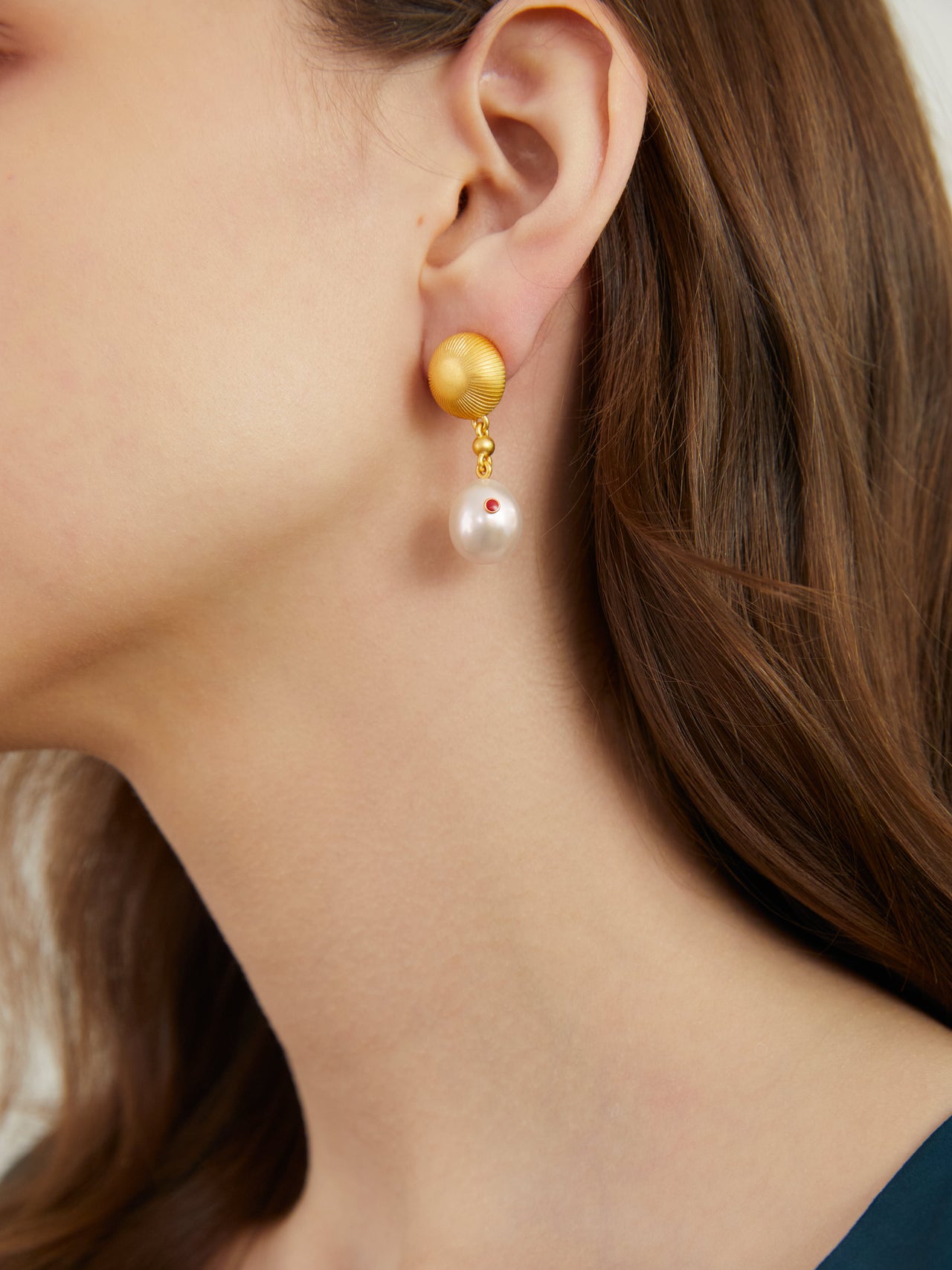 Dome Pearl Earrings