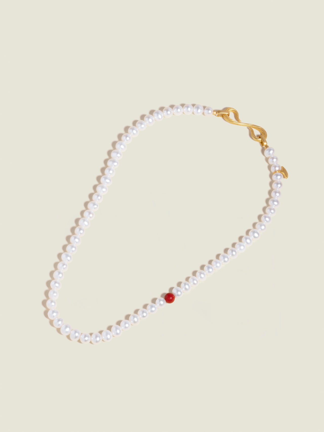 18 Inch Pearl Necklace — Large Clasp